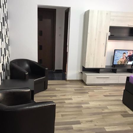 Апартаменти Apartament Untold Турда Екстер'єр фото