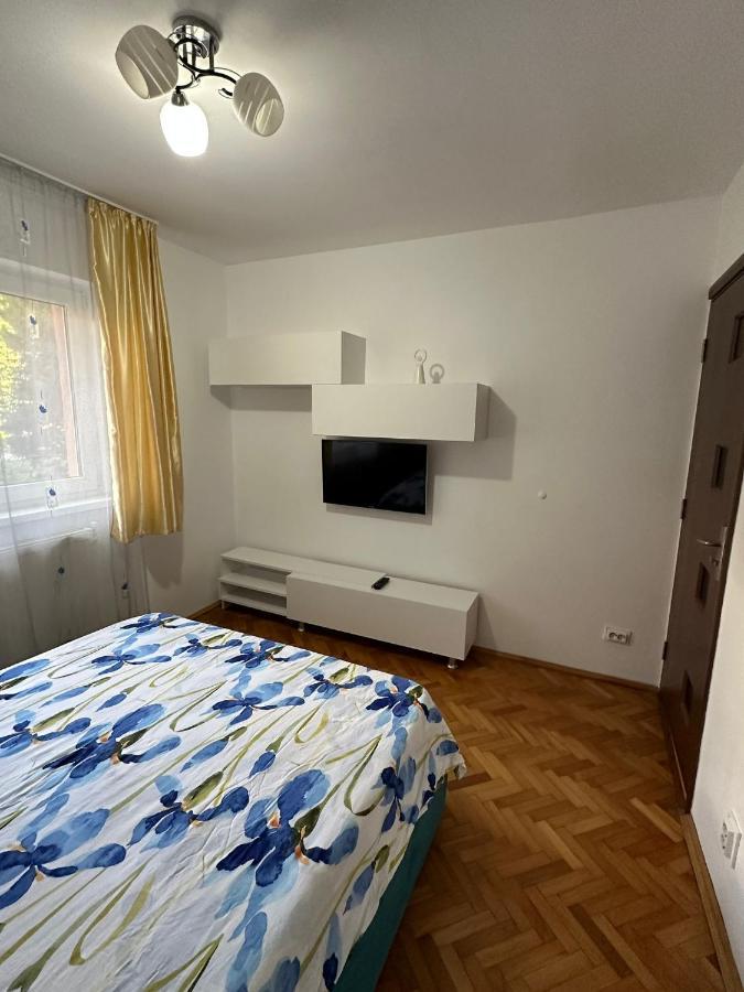 Апартаменти Apartament Untold Турда Екстер'єр фото