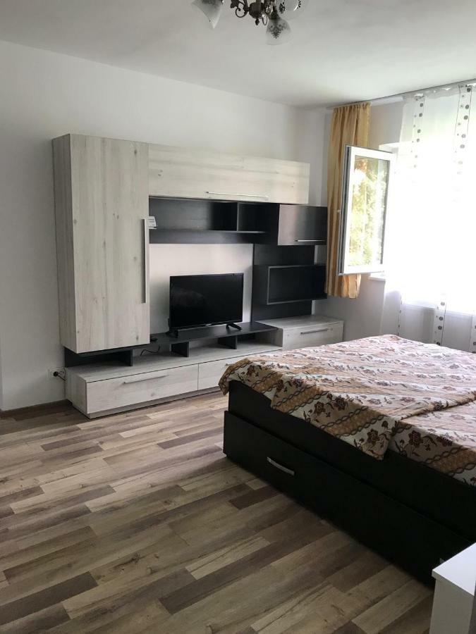 Апартаменти Apartament Untold Турда Екстер'єр фото